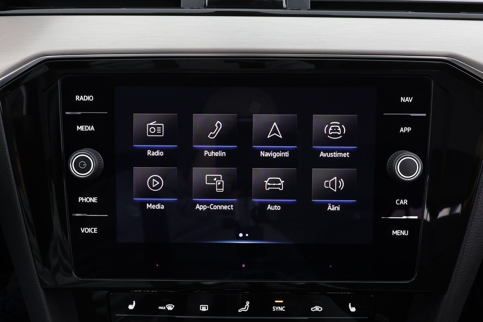 Volkswagen Passat 2022 Variant R-Line Business 2,0 TDI EVO SCR 110 kW DSG *Webasto / Koukku / ACC / Matrix-LED / Kamera / Navi / Keyless* - 1-om Suomi-auto / Kahdet renkaat / Seuraava huolto 05/2026