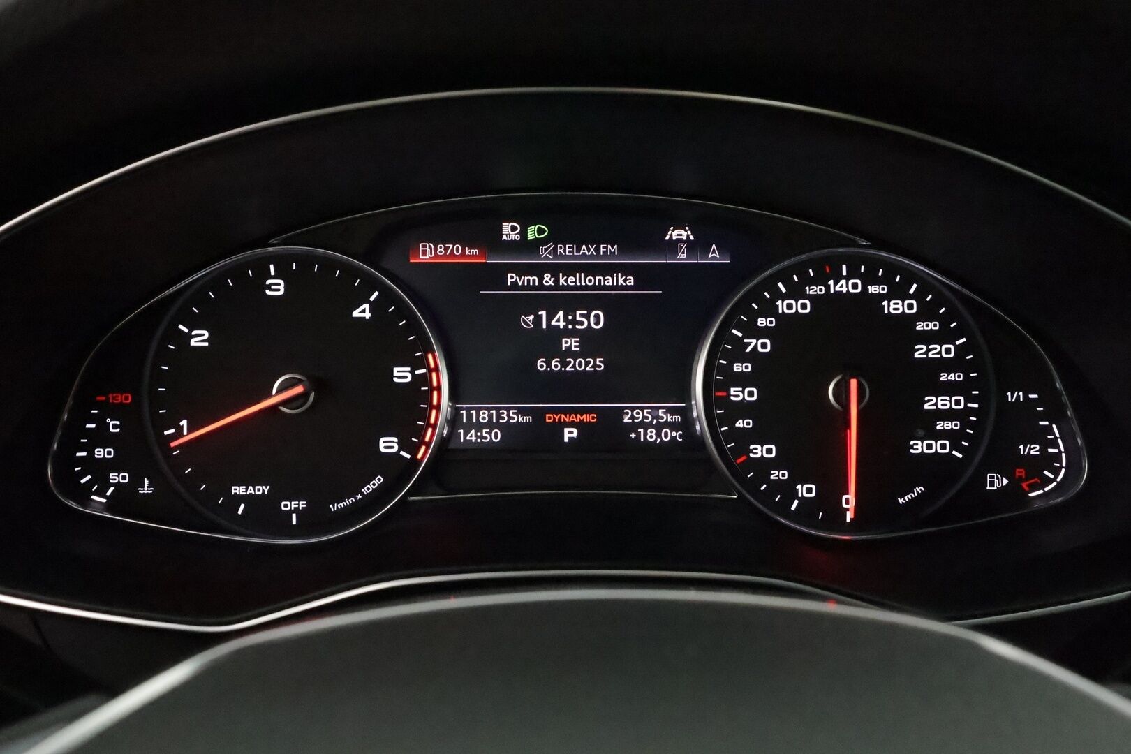 Audi A6 2022 Avant Business 40 TDI MHEV quattro S tronic ** Webasto / Adapt.Vakkari / Matrix-LED / P.Kamera / Sporttipenkit / Navi ** - 3,99 % KORKOTARJOUS TÄHÄN AUTOON - 2-Omisteinen Suomi-auto / Kahdet Renkaat