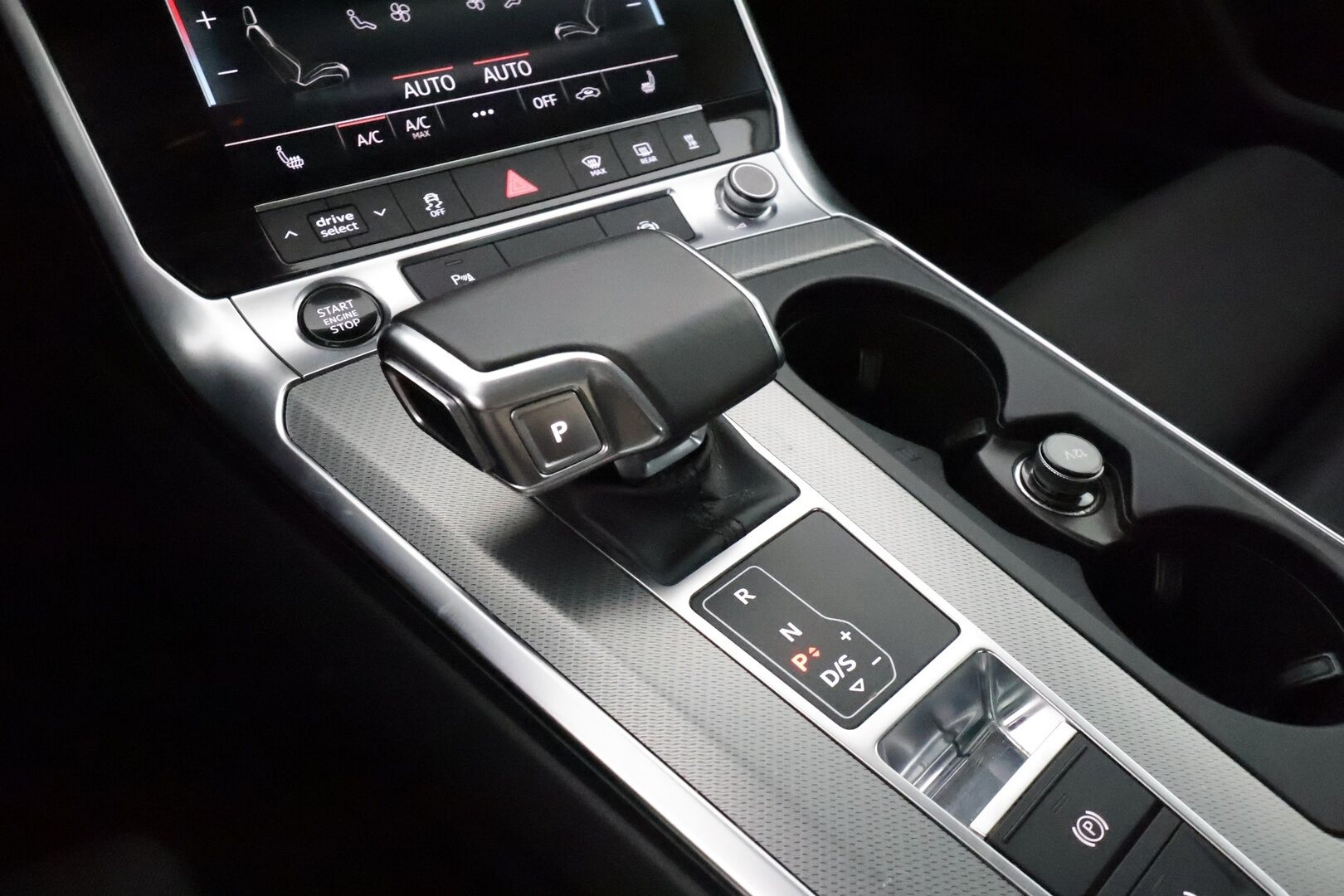 Audi A6 2022 Avant Business 40 TDI MHEV quattro S tronic ** Webasto / Adapt.Vakkari / Matrix-LED / P.Kamera / Sporttipenkit / Navi ** - 2-Omisteinen Suomi-auto / Kahdet Renkaat