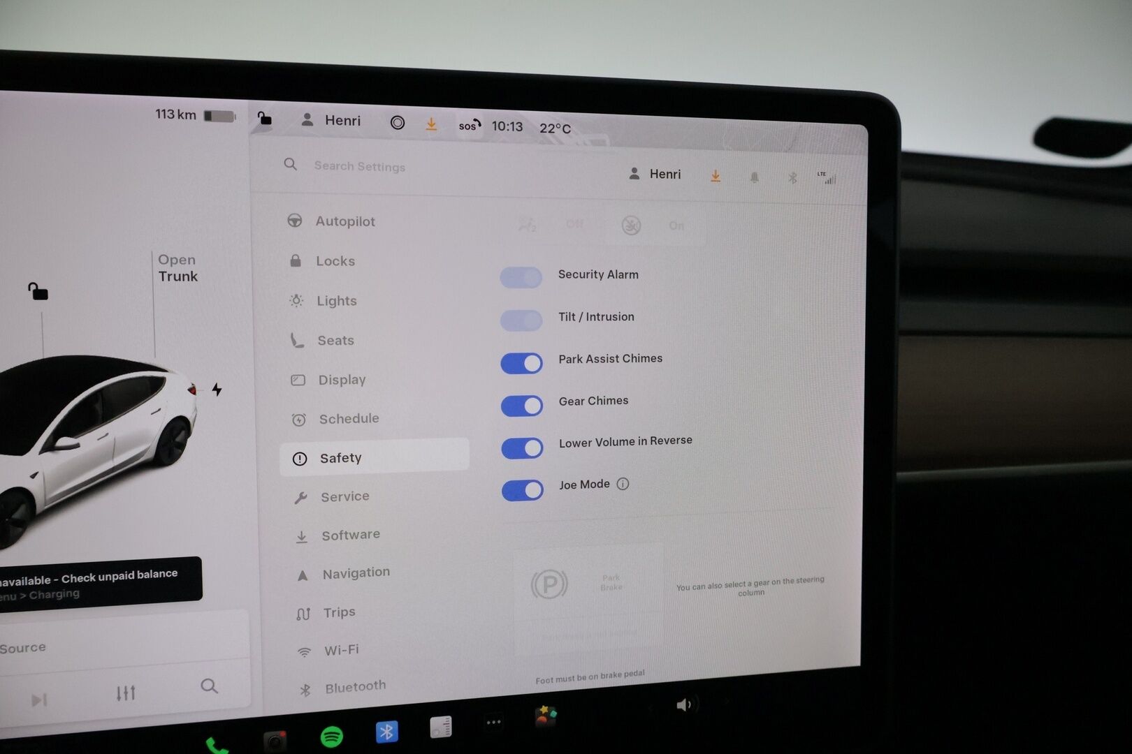 Tesla Model 3 2021 Standard Range Plus * Autopilot / Premium Audio / Panorama / P.kamera / Kaistavahti / Navi / ILP / * - Siisti Tesla super pienillä kilometreillä!