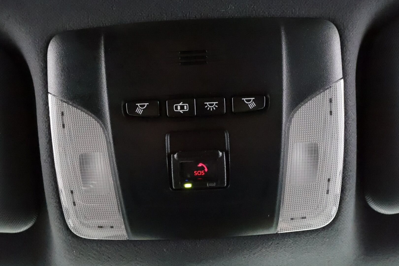 Toyota Corolla 2020 Touring Sports 2,0 Hybrid Active * ACC / P.kamera / LED / Navi / Lohkolämmitin / Koukku / KeylessGo * - Suomi-auto / Kahdet renkaat aluvanteilla / Merkkihuollettu - HULLU BLACKWEEK KORKOTARJOUS 2,49%