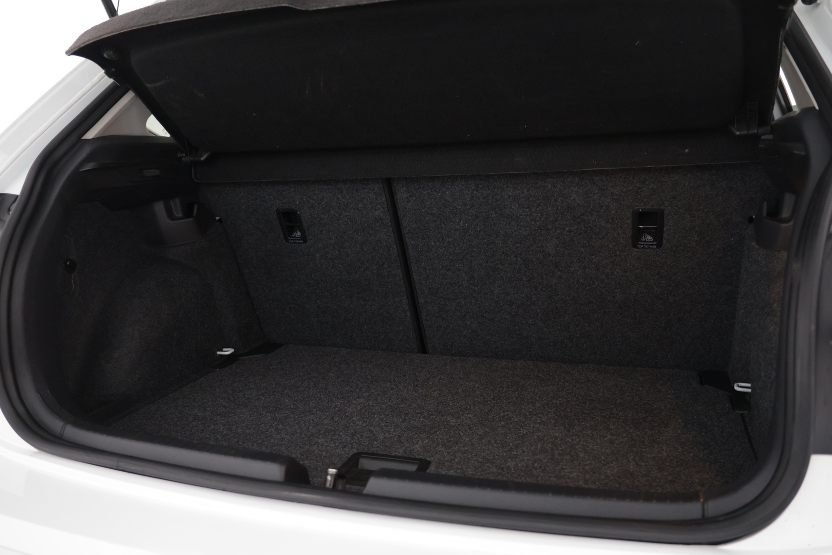 Volkswagen Polo 2020 R-Line 1,0 TSI 70 kW DSG-automaatti - | P-kamera | ACC | Digimittaristo | 