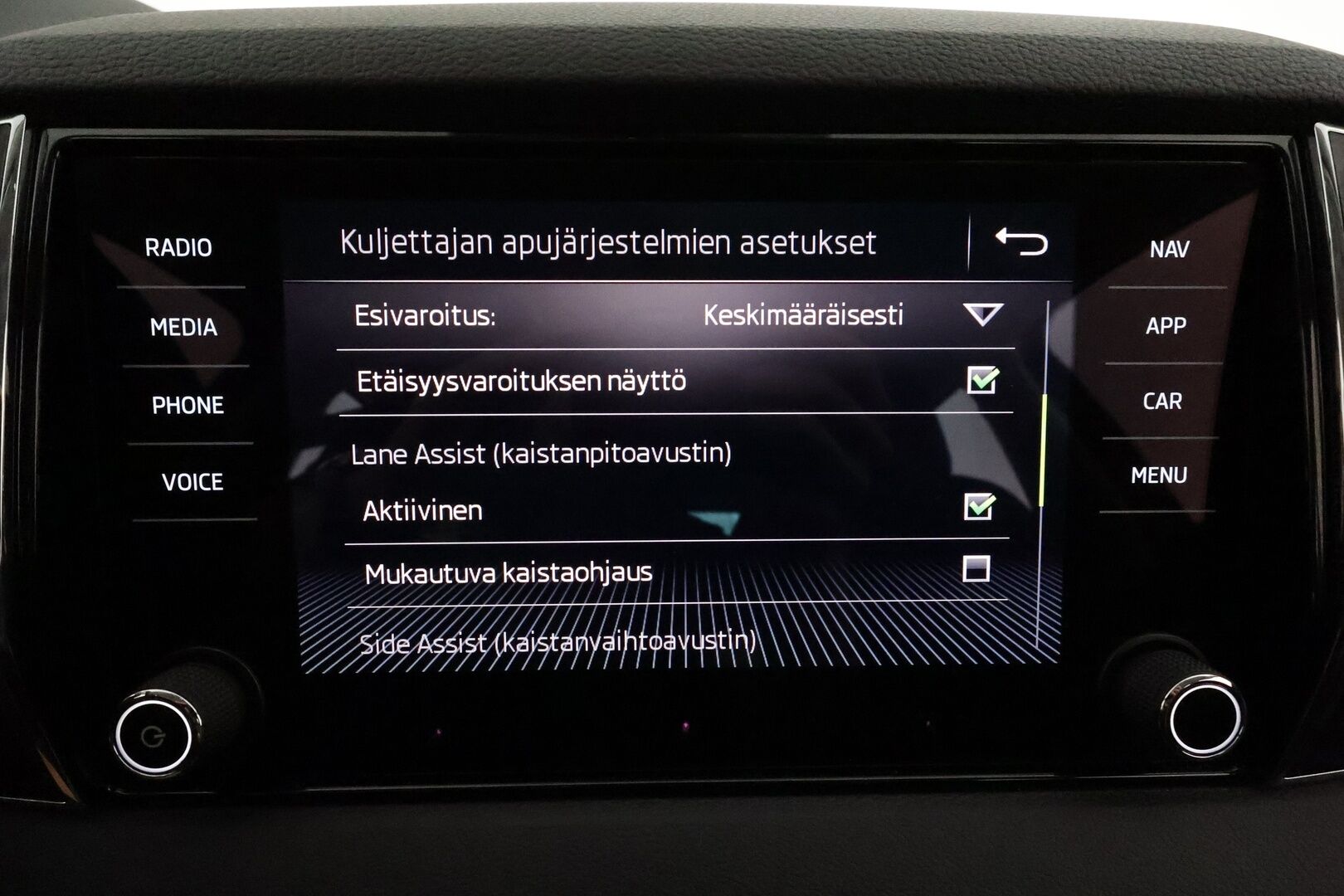 Skoda Karoq 2020 1,5 TSI Style BusinessLine DSG **Webasto / Adapt.Vakkari / LED-valot / Muistipenkki / Navi / Kaistavahti / Keyless** - 1-om Suomi-auto / Kahdet Renkaat / Merkkihuollettu!