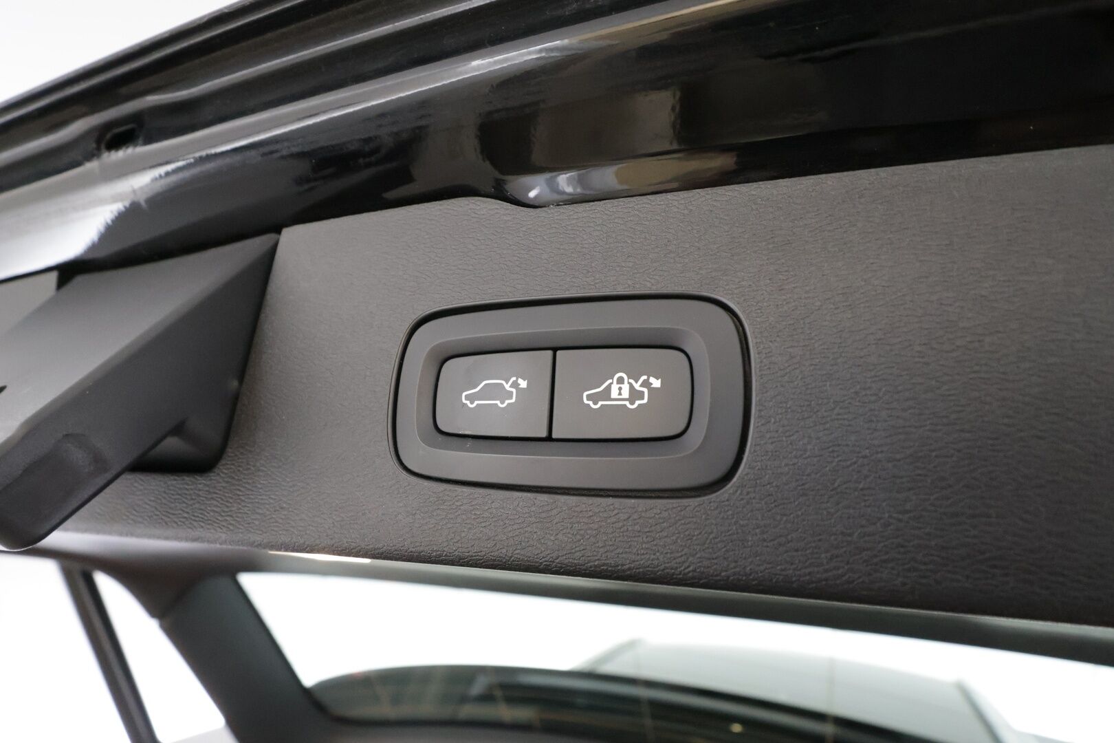 Volvo V60 2020 D3 AWD Business aut * Webasto / Koukku / ACC / LED / P.tutka / Navi / Kaistavahti / Keyless * - Suomi-auto / Kahdet renkaat / Merkkihuollot - HULLUT BLACKWEEK JATKOT - KORKOTARJOUS 2,49%