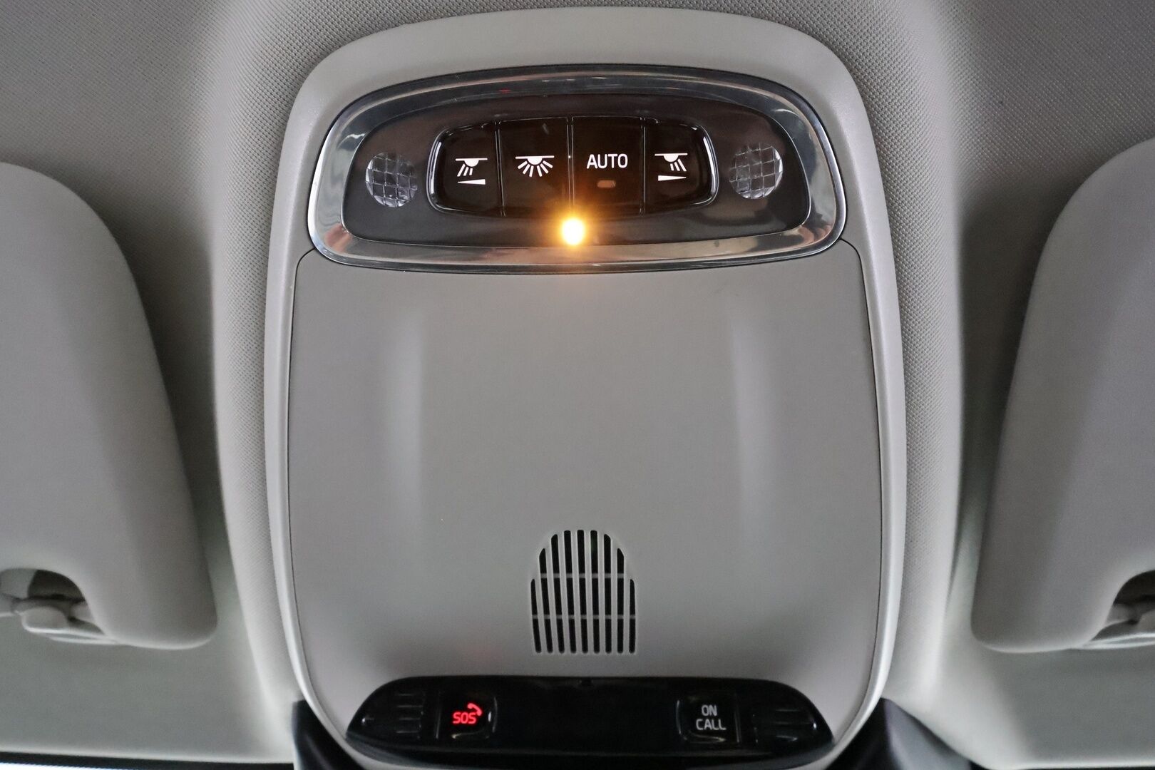 Volvo V60 2020 D3 AWD Business aut * Webasto / Koukku / ACC / LED / P.tutka / Navi / Kaistavahti / Keyless * - Suomi-auto / Kahdet renkaat / Merkkihuollot - HULLUT BLACKWEEK JATKOT - KORKOTARJOUS 2,49%