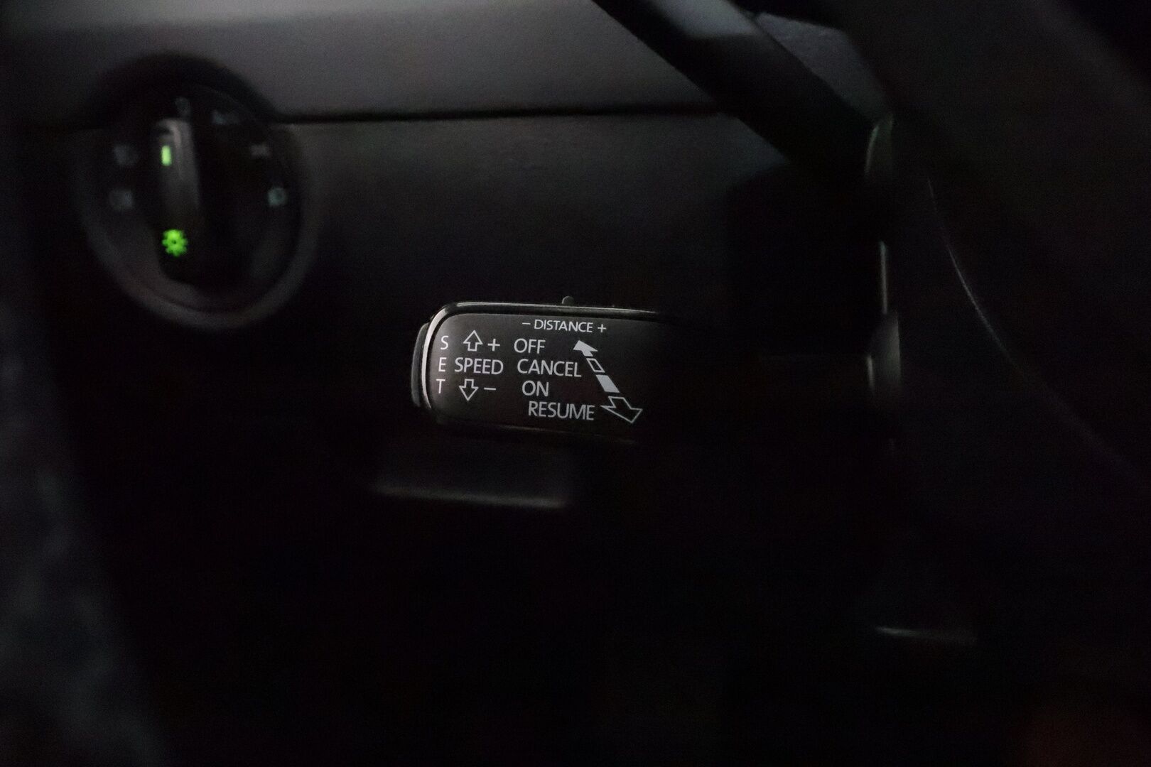 Skoda Octavia 2020 Combi 1,5 TSI Style BusinessLine DSG Autom ** Webasto / Koukku / Adapt. Vakkari / LED-valot / P. Kamera / Digimittaristo* -  Apple&Android / Navi / Kaistavahti / KeylessGO / 2x Renkaat