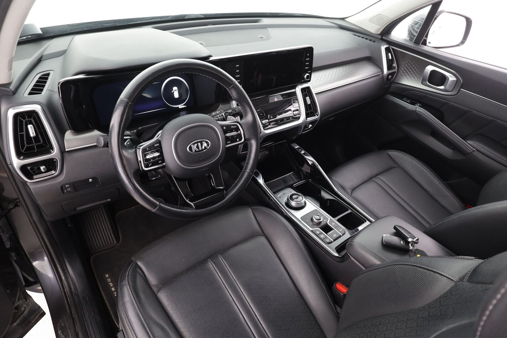 Kia Sorento 2021 1,6 T-GDI Hybrid AWD Business Premium AT 7P - | ACC | 7-paikkainen | Nahat | Sähköpenkki | HDA | BSM | RCTA | P.kamera | Keyless | LED | Apple & Android | Merkkihuollot | 2x renkaat aluin | 