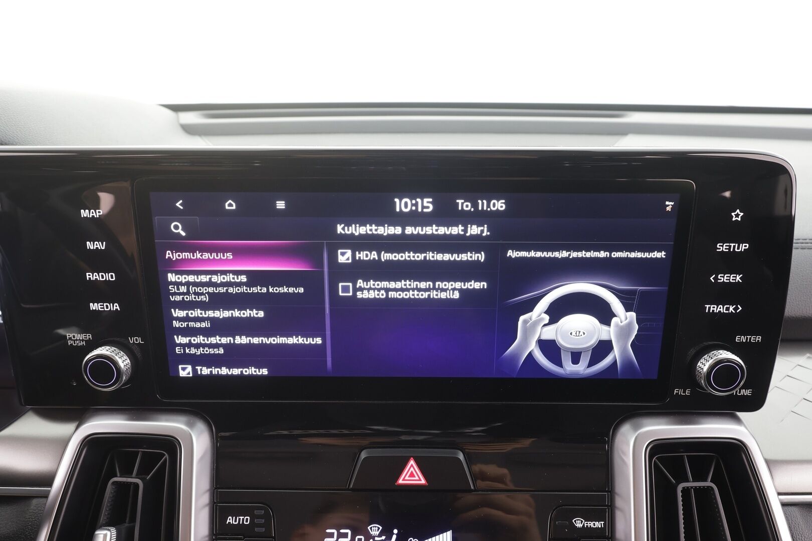 Kia Sorento 2021 1,6 T-GDI Hybrid AWD Business AT 7P - | ACC | HDA | Sähköpenkki | LED | P.kamera | Lämm. ratti | Apple & Android | Keyless | Digimittaristo | 2x renkaat aluin | Suomiauto | 