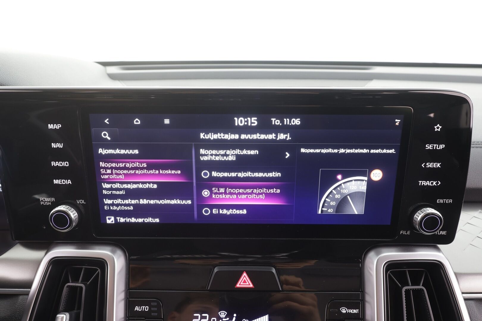 Kia Sorento 2021 1,6 T-GDI Hybrid AWD Business AT 7P - | ACC | HDA | Sähköpenkki | LED | P.kamera | Lämm. ratti | Apple & Android | Keyless | Digimittaristo | 2x renkaat aluin | Suomiauto | 