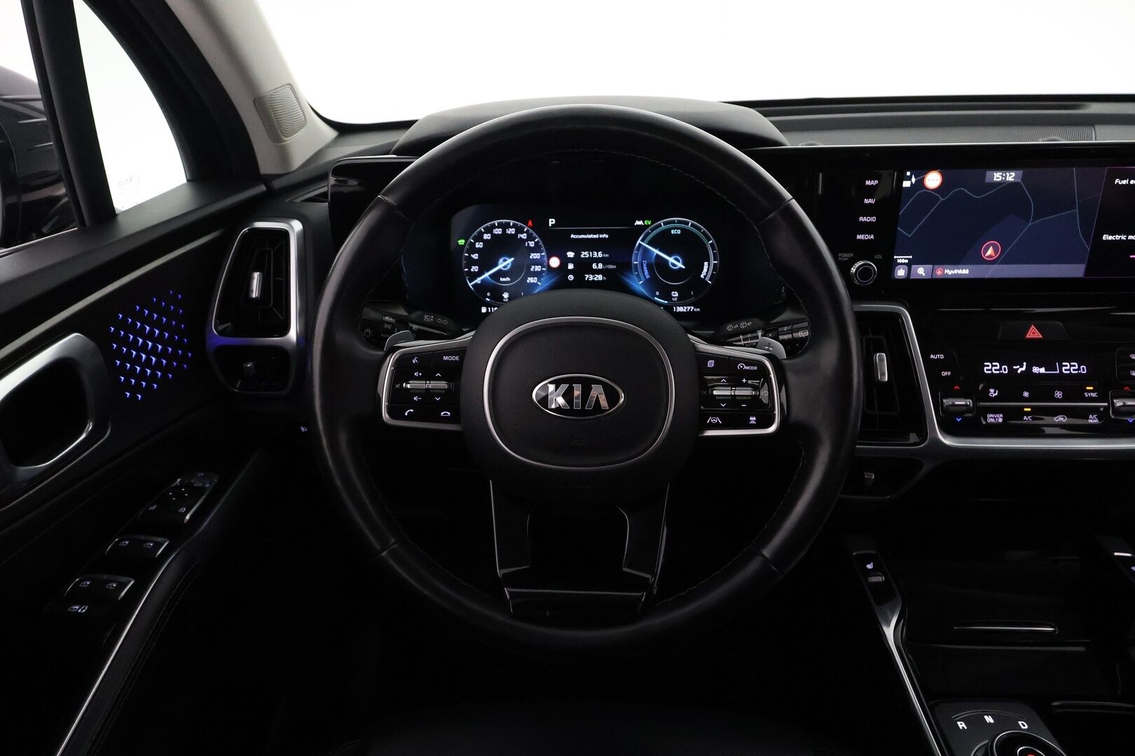 Kia Sorento 2020 1,6 T-GDI Hybrid AWD Business Premium AT 7P **Adapt.vakkari / Sähköpenkit / P.kamera / Nahkasisusta / Apple&Android / TULOSSA - 3,99 % KORKOTARJOUS TÄHÄN AUTOON - 