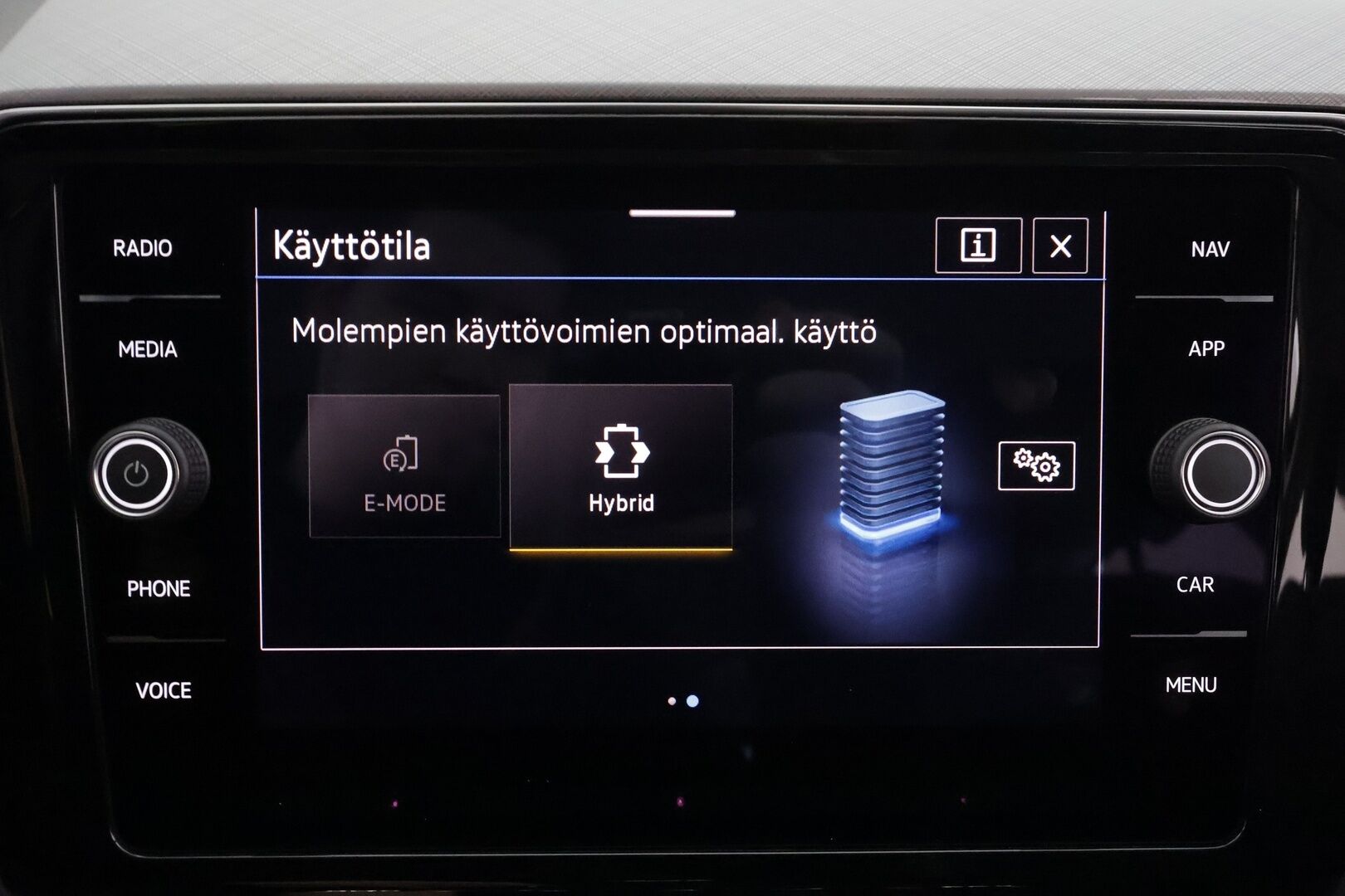Volkswagen Passat 2021 Variant GTE Premium Plug-In Hybrid 160 kW DSG-automaatti * ACC / Webasto / Koukku / Matrix-LED / P.kamera / Keyless * - Akku kuntotarkastettu / Merkkihuollettu / Kahdet renkaat / Koti & Kauppalataus