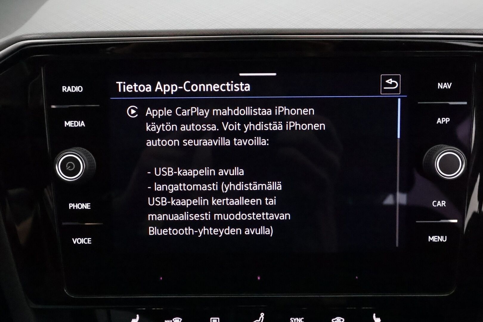 Volkswagen Passat 2021 Variant GTE Premium Plug-In Hybrid 160 kW DSG **Webasto / Koukku / ACC / Adapt.LED / P.kamera / Navi / Kaistavahti** - Suomi-auto / 2x Latauskaapelit / Kahdet Renkaat 