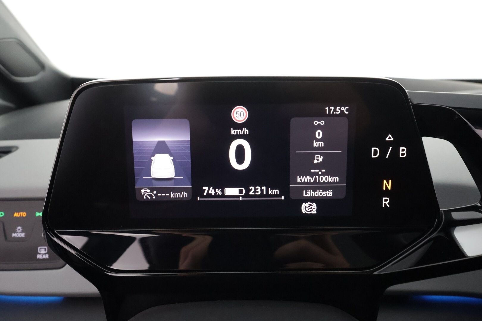 Volkswagen ID.3 2020 1ST Max 150 kW, akku 58 kWh - | ACC | ILP | HUD | Sähköpenkit hieronnalla | Lasikatto | IQ.Light | Travel Assist | Side Assist | P.kamera | Keyless | Merkkihuollot | 2x renkaat aluin |