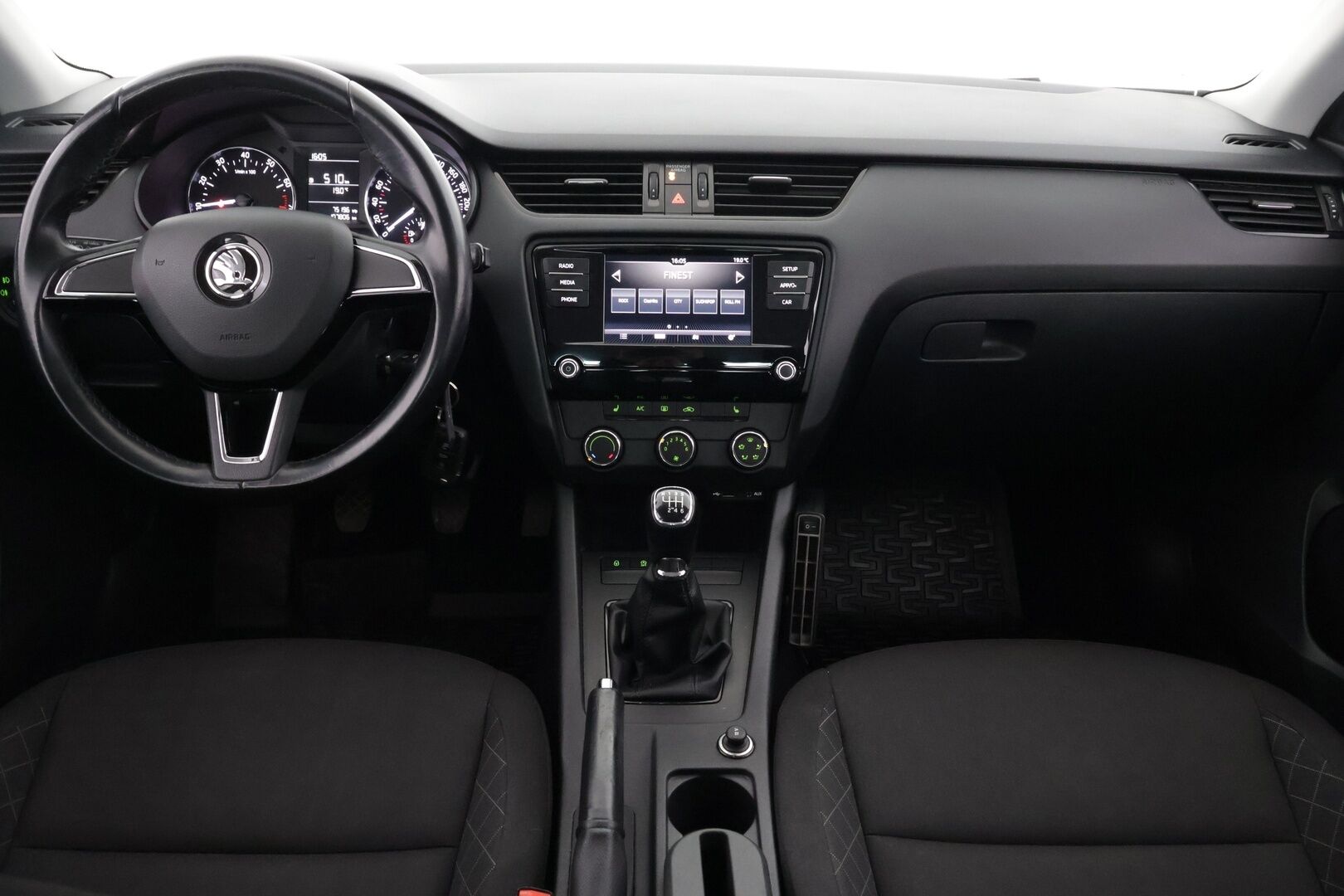 Skoda Octavia 2018 1,0 TSI Active - ** Facelift / Vakkari / Bluetooth / Läm. Peilit **