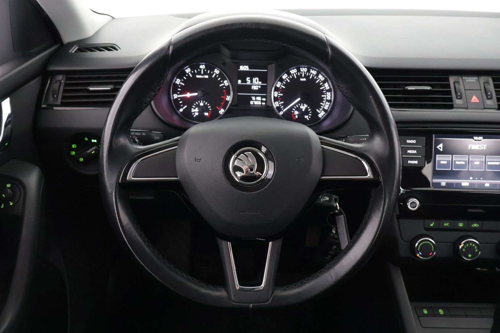 Skoda Octavia 2018 1,0 TSI Active - ** Facelift / Vakkari / Bluetooth / Läm. Peilit **