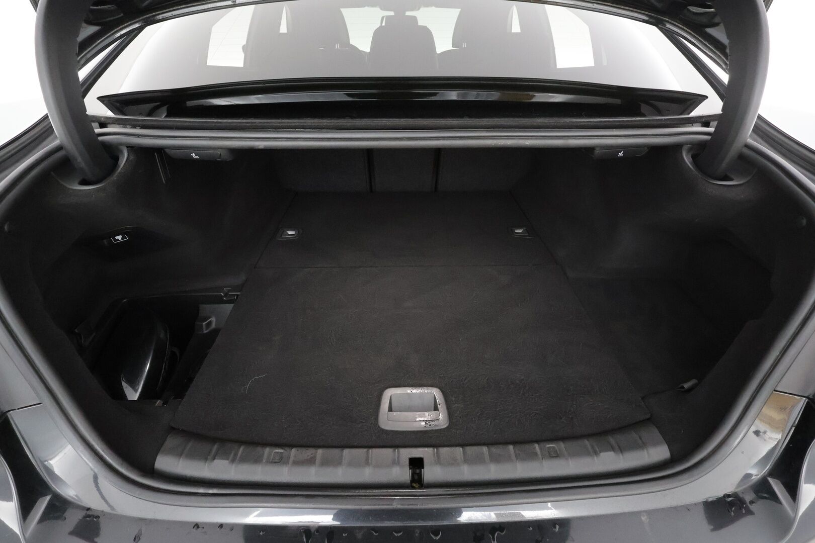 BMW 530 2017 G30 Sedan 530e A Charged Edition M Sport * ACC / Adapt.LED / H&K / 360° / Comfort penkit / Navi / Keyless * - Kahdet renkaat / * HUIPPU KAMOILLA * - Osta nyt, maksa vasta ensi vuonna