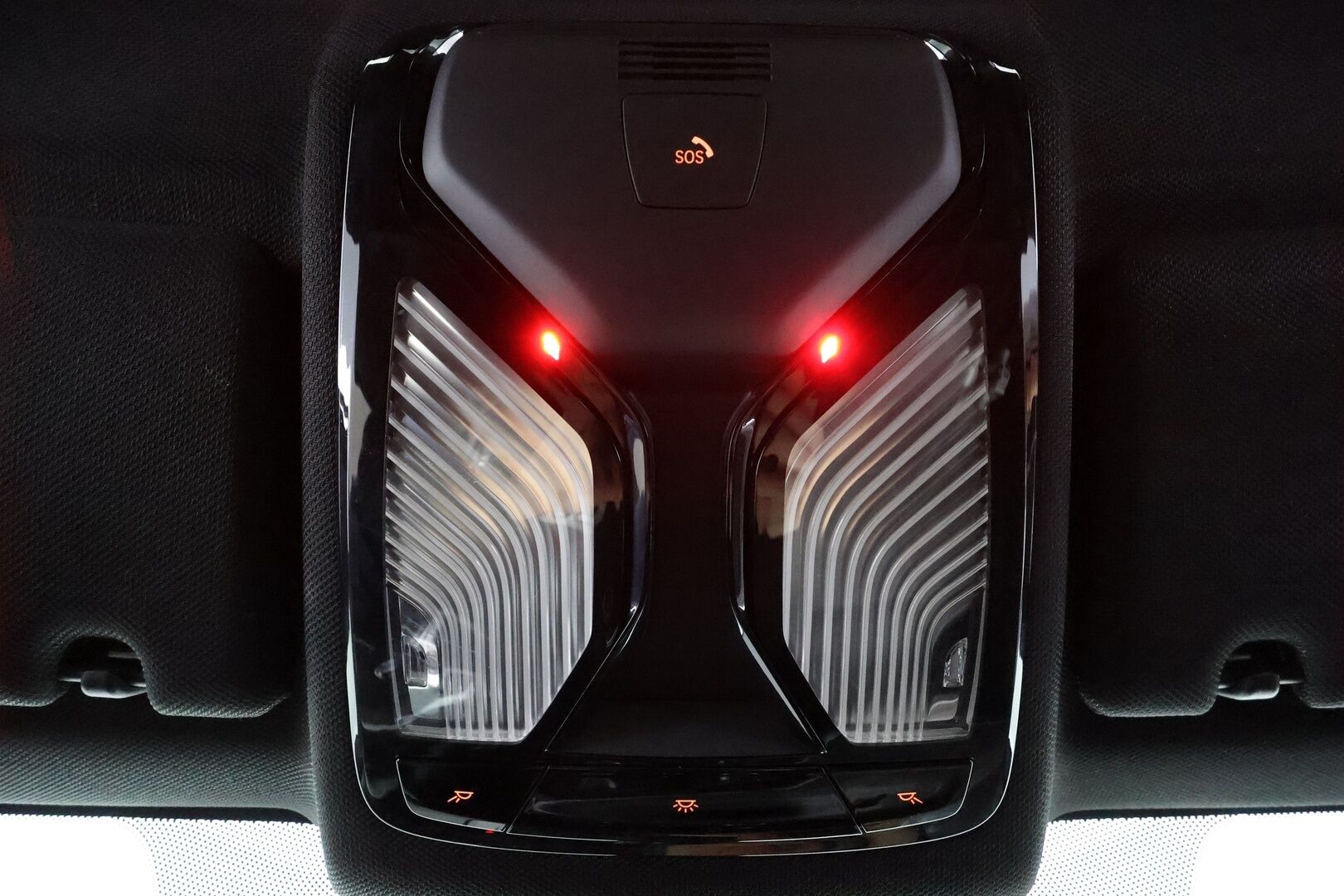 BMW 530 2017 G30 Sedan 530e A Charged Edition M Sport * ACC / Adapt.LED / H&K / 360° / Comfort penkit / Navi / Keyless * - Kahdet renkaat / * HUIPPU KAMOILLA * - Osta nyt, maksa vasta ensi vuonna