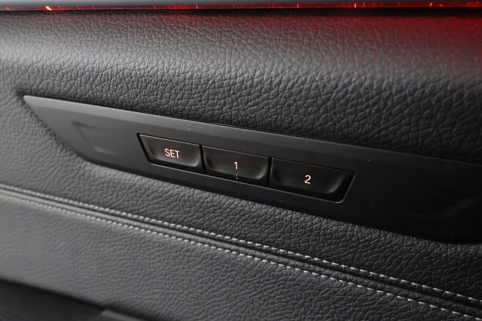 BMW 530 2017 G30 Sedan 530e A Charged Edition M Sport * ACC / Adapt.LED / H&K / 360° / Comfort penkit / Navi / Keyless * - Kahdet renkaat / * HUIPPU KAMOILLA * - Osta nyt, maksa vasta ensi vuonna