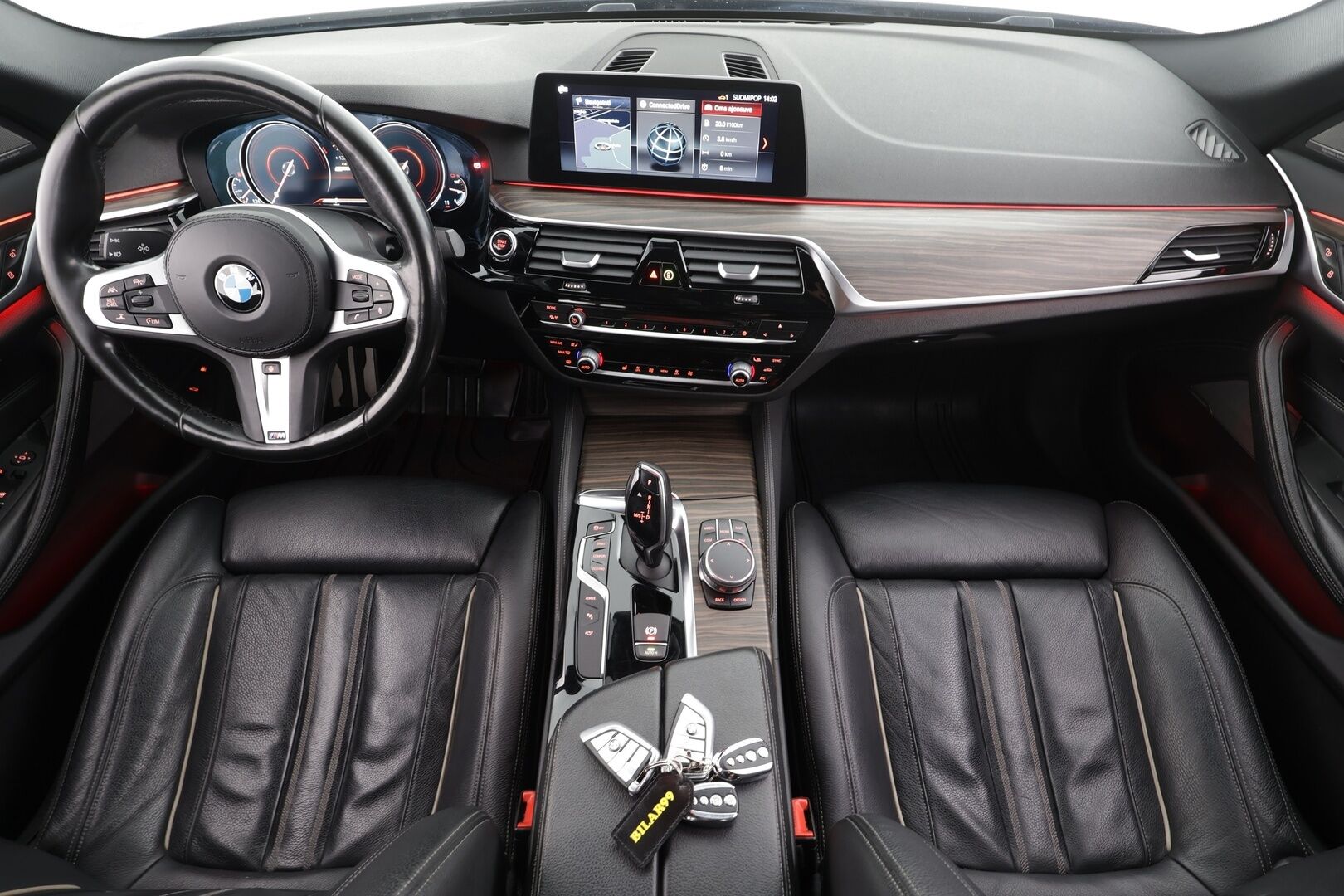 BMW 530 2017 G30 Sedan 530e A Charged Edition M Sport * ACC / Adapt.LED / H&K / 360° / Comfort penkit / Navi / Keyless * - Kahdet renkaat / * HUIPPU KAMOILLA * - Osta nyt, maksa vasta ensi vuonna