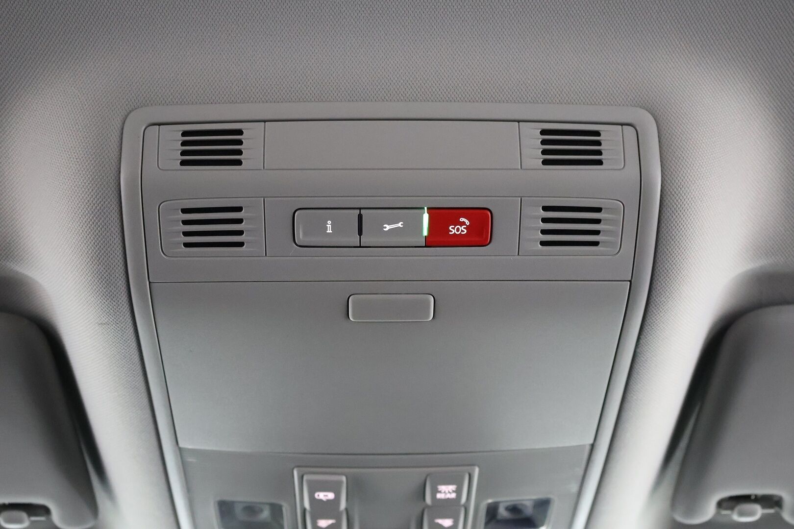 Volkswagen Passat 2020 Variant GTE Plug-In Hybrid 160 kW (218 hv) DSG-automaatti - ACC | Webasto | Koukku | P-kamera | Nahka-alcantara | LED | 