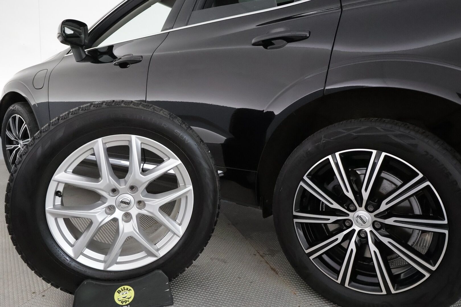 Volvo XC60 2021 T6 TwE AWD Inscription aut **Adapt.vakkari / Panorama / Muistipenkki / BLIS / Webasto / Nahat / Full LED** - 3,99 % KORKOTARJOUS TÄHÄN AUTOON 31.8. ASTI! - 1.Om Suomi-auto / Merkkihuollettu / Kahdet renkaat aluvanteilla / Navi / KeylessGo