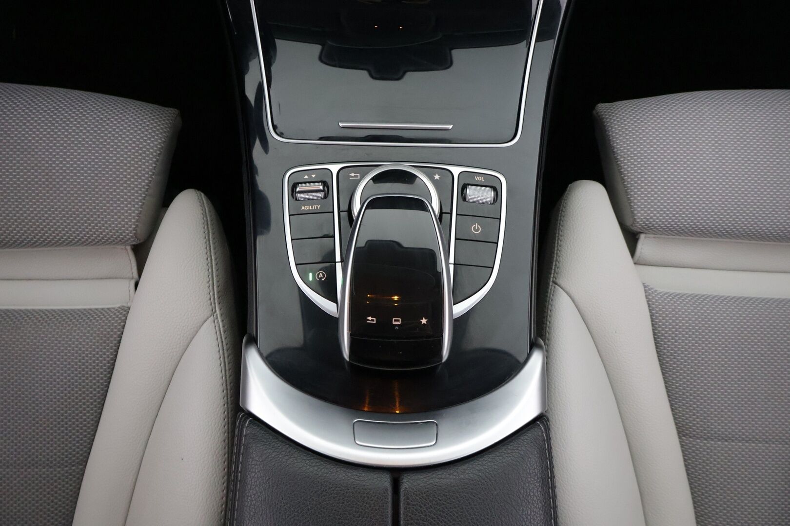 Mercedes-Benz C 2015 250 BLUETEC *ACC / Webasto / Multibeam LED / Sporttipenkit / HUD* - *2x Renkaat & Vanteet / Adblue korjattu / Huippuvarusteet* - HULLU BLACKWEEK KORKOTARJOUS 2,49%