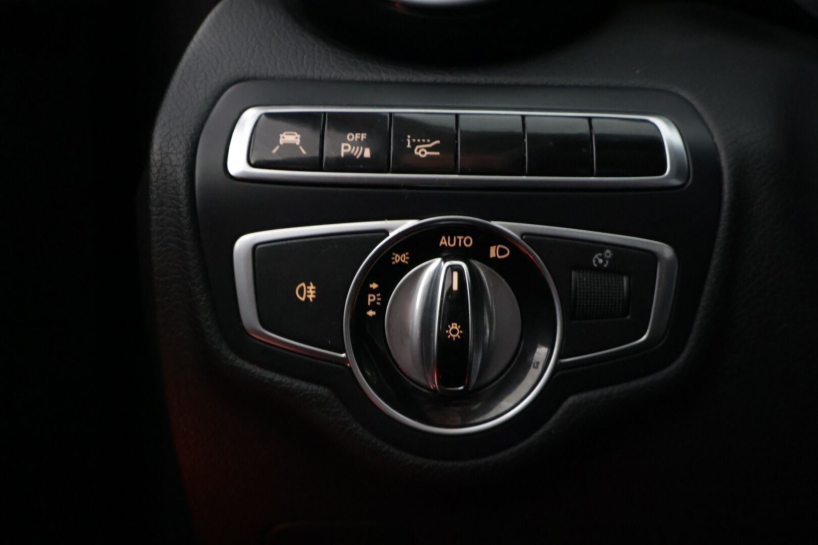 Mercedes-Benz C 2015 250 BLUETEC *ACC / Webasto / Multibeam LED / Sporttipenkit / HUD* - *2x Renkaat & Vanteet / Adblue korjattu / Huippuvarusteet* - HULLU BLACKWEEK KORKOTARJOUS 2,49%