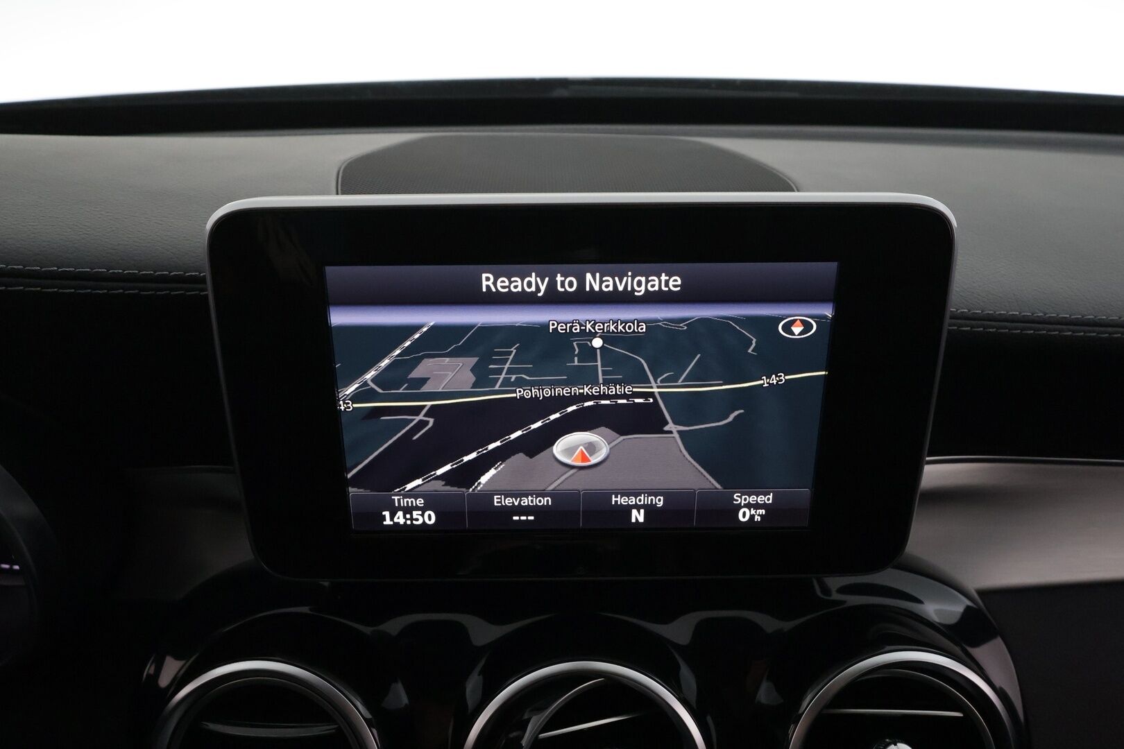 Mercedes-Benz C 2016 250 d T A Premium Business AMG * Vetokoukku / Panoraama / Nahkasisusta / LED High Performance / Sporttipenkit / Peruutustutkat - Comand Navi / Metalliväri / Siisti yksilö!