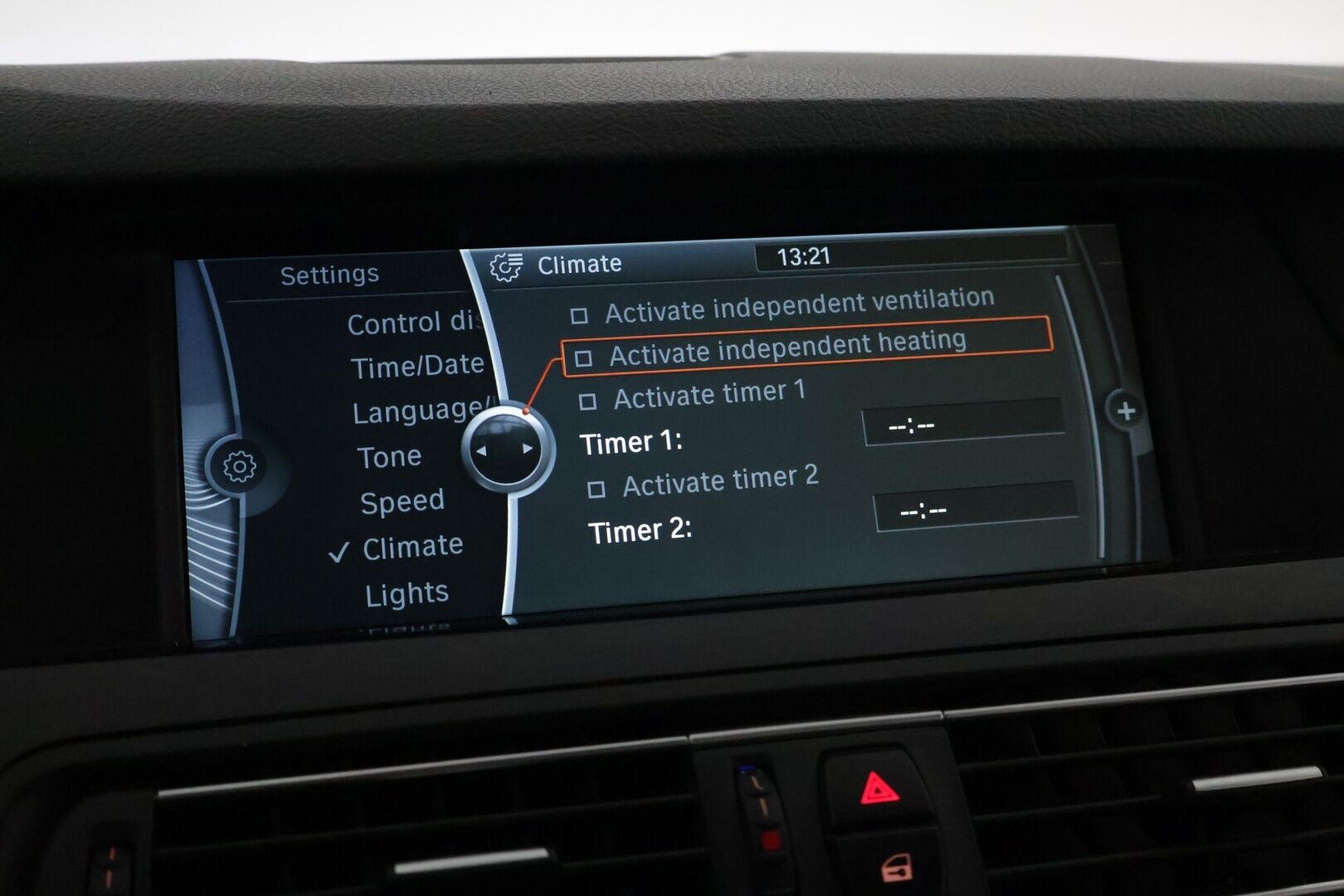 BMW 525 2012 TwinPower Turbo A xDrive F11 Touring *YritysOutlet - Myydään vain yrityksille* - * ACC / Webasto / HUD / Prof. navi / Koukku / Sportvaihteisto / Bluetooth / Adapt. ajovalot *