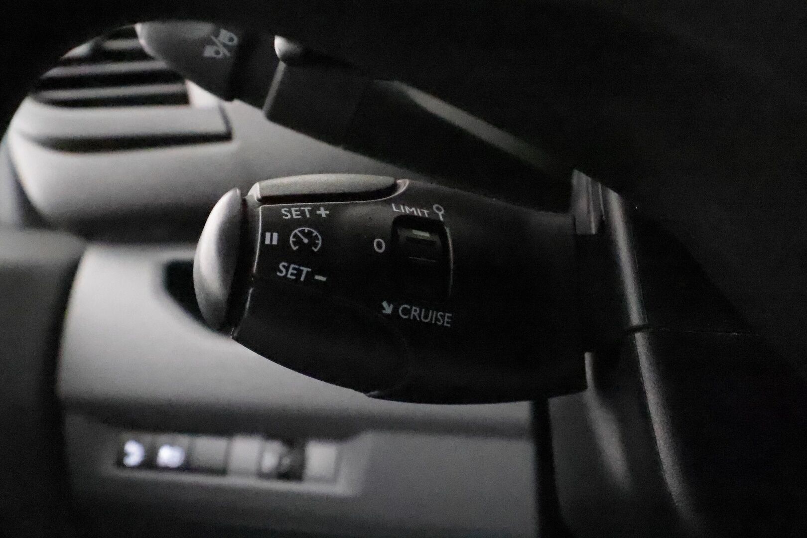 Toyota Proace 2020 L2 2,0 D 120 Automatic Edition *Vakkari / P.kamera / Bluetooth / Koukku / Webasto* - Suomi-auto 