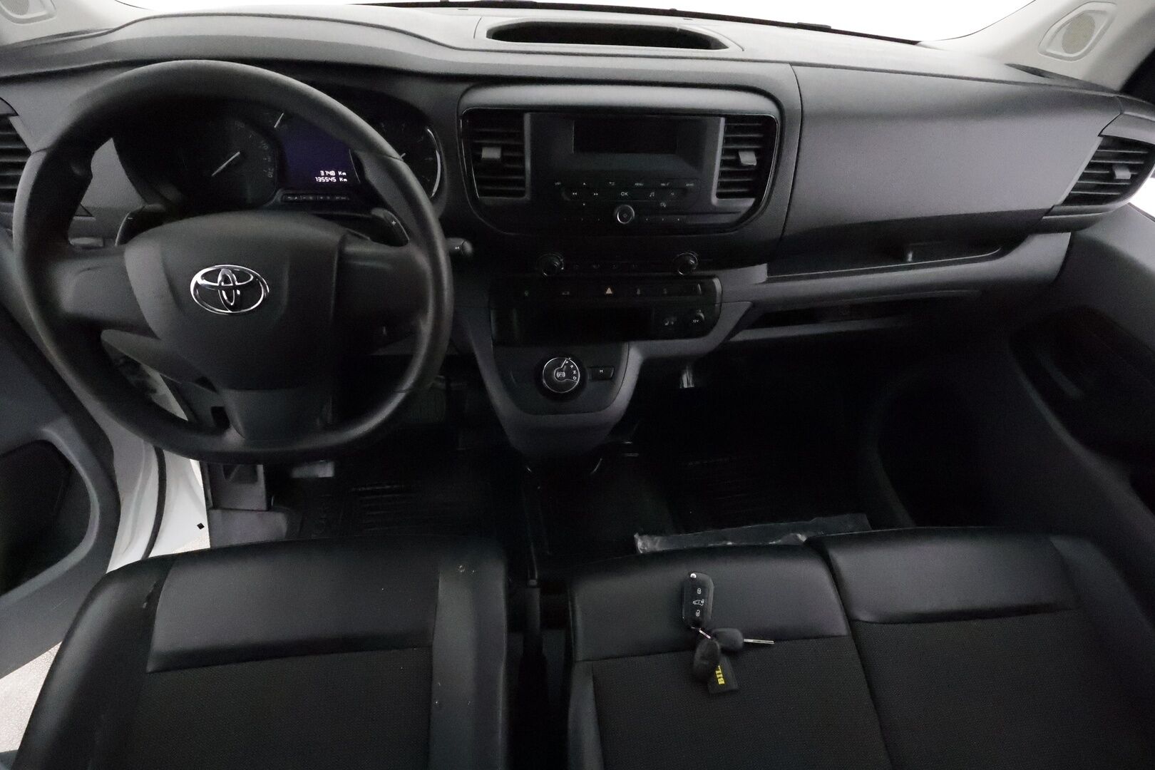 Toyota Proace 2020 L2 2,0 D 120 Automatic Edition *Vakkari / P.kamera / Bluetooth / Koukku / Webasto* - Suomi-auto 