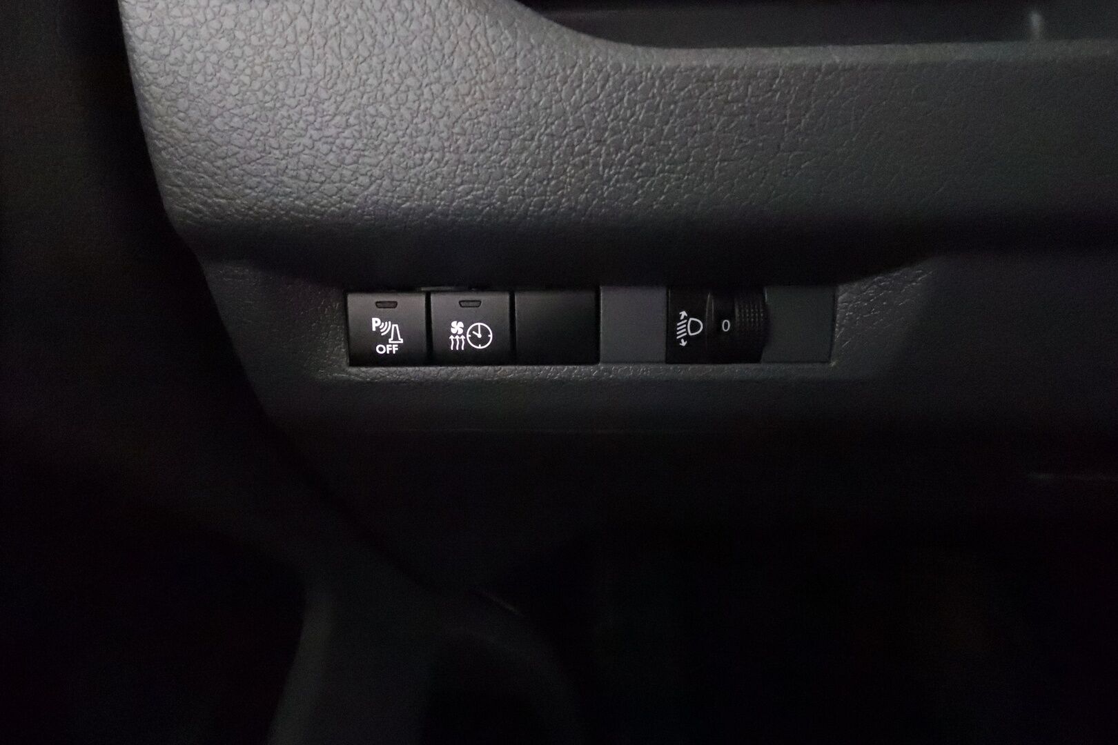 Toyota Proace 2020 L2 2,0 D 120 Automatic Edition *Vakkari / P.kamera / Bluetooth / Koukku / Webasto* - Suomi-auto 