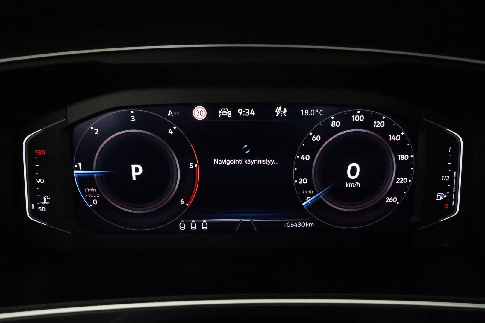Volkswagen Tiguan 2021 Style 2,0 TDI SCR 4MOTION DSG. ** Webasto / Koukku / Adapt.Vakkari / P.kamera / Matrix-LED / Hierovat Sporttipenkit ** - 3,99 % KORKOTARJOUS TÄHÄN AUTOON - 1.Om Suomi-auto / 2x Renkaat