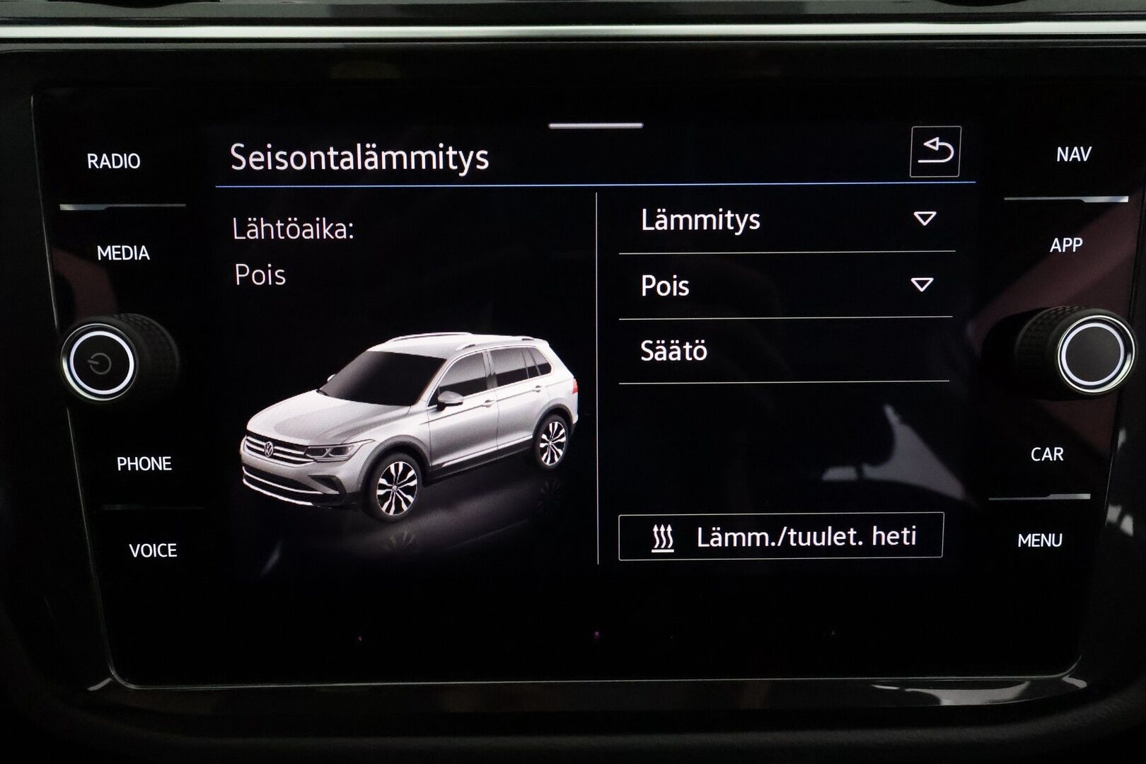 Volkswagen Tiguan 2021 Style 2,0 TDI SCR 4MOTION DSG. ** Webasto / Koukku / Adapt.Vakkari / P.kamera / Matrix-LED / Hierovat Sporttipenkit ** - 3,99 % KORKOTARJOUS TÄHÄN AUTOON - 1.Om Suomi-auto / 2x Renkaat