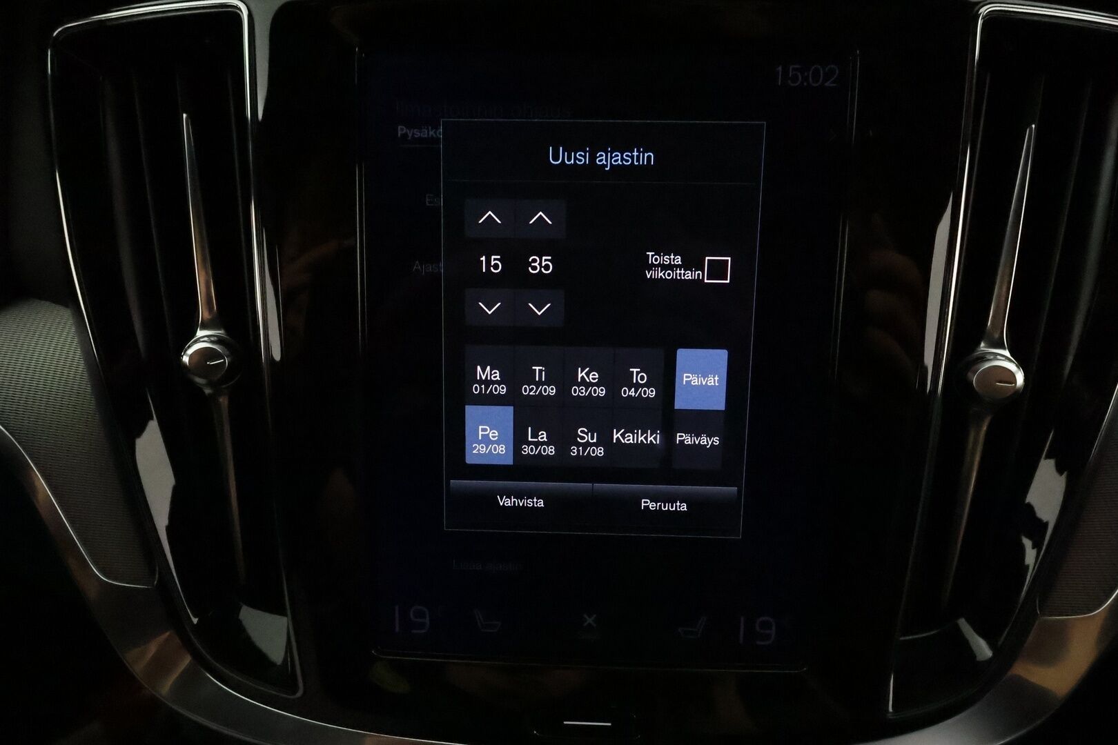 Volvo V60 2022 B3 MHEV Business R-Design aut **Webasto / Koukku / ACC / Full-LED / P.kamera / Sporttipenkki Muistilla / Navi** - 1-om Suomi-auto / Kahdet Renkaat / Merkkihuollettu!