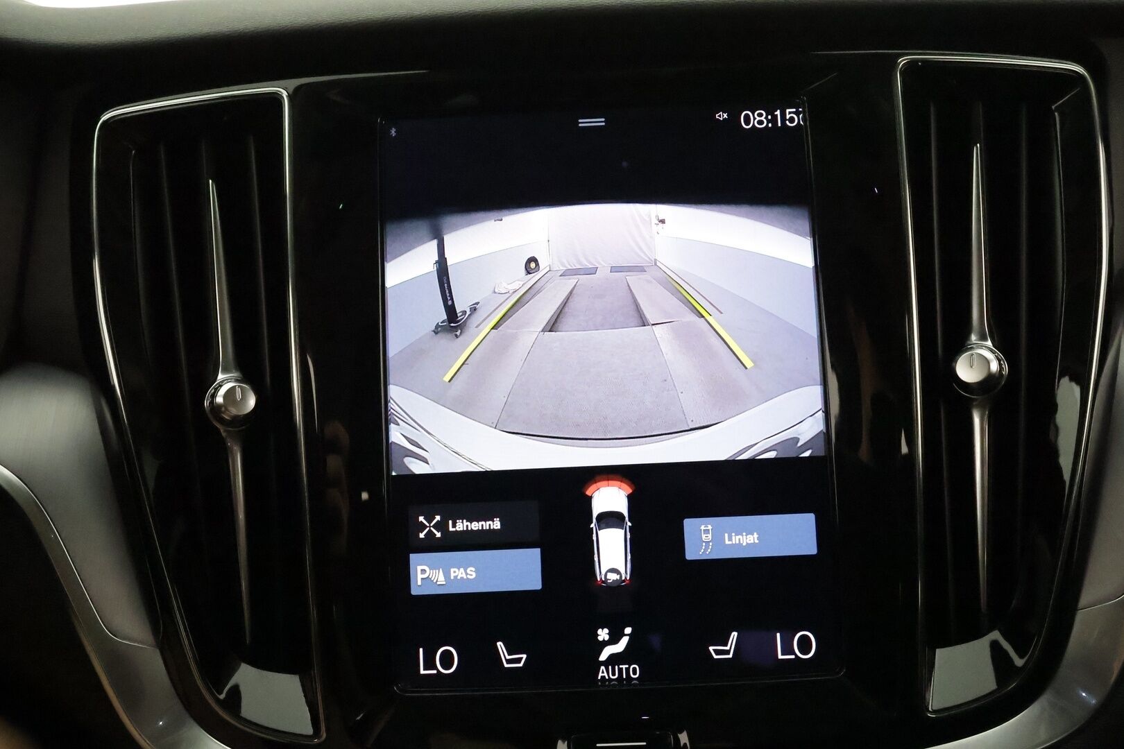 Volvo V60 2022 B3 MHEV Business aut **Webasto / Adapt.Vakkari / LED-valot / P.kamera / Navi / Kaistavahti / KeylessGO** - 1-om Suomi-auto / Kahdet Renkaat / Merkkihuollettu!