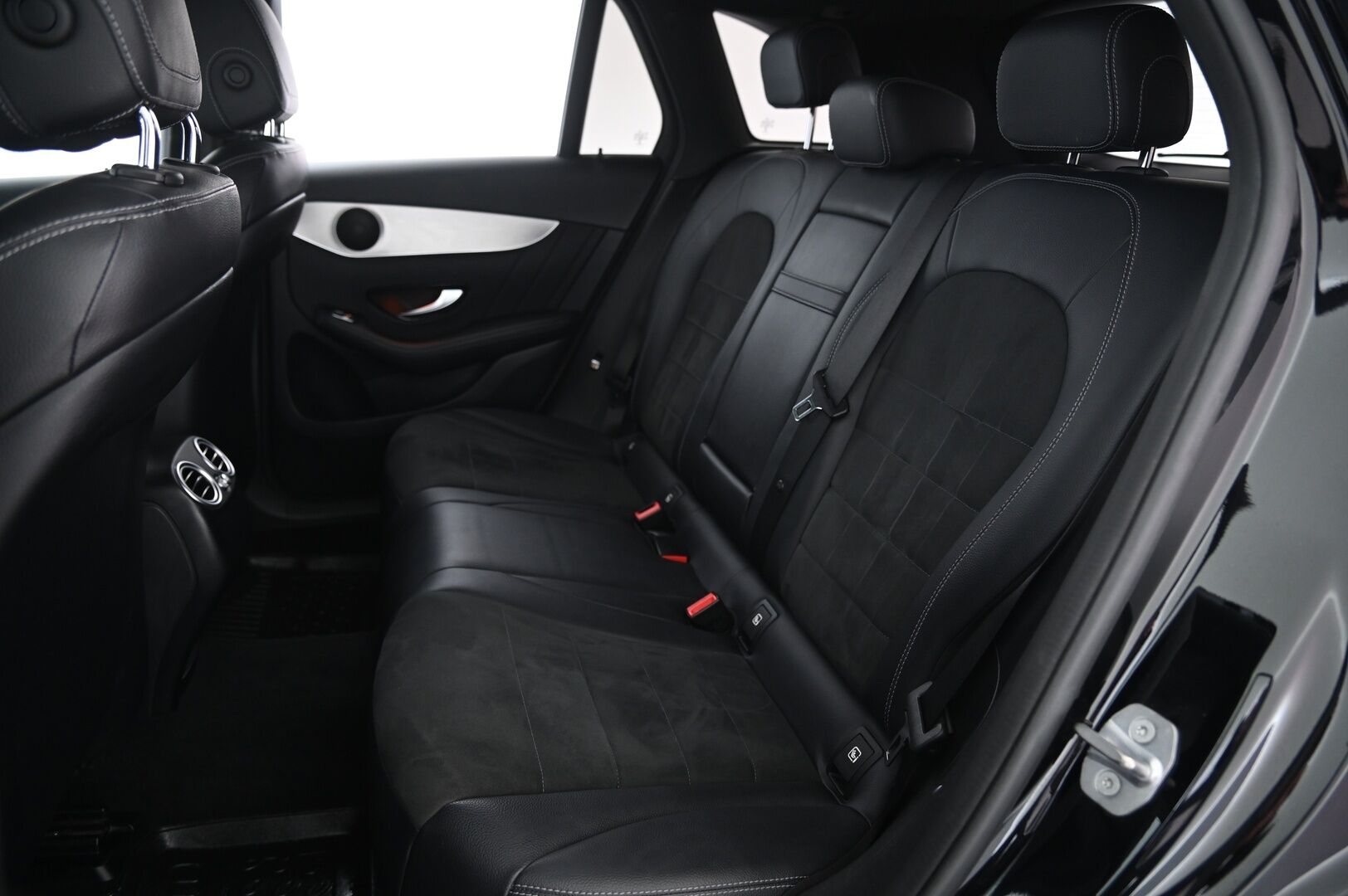 Mercedes-Benz GLC 2018 350 e 4Matic A Premium Business AMG - P-Kamera | IHC+ | Mustasisäkatto | LED | S-Luukku | Vetokoukku | 2x Renkaat&Vanteet | P-Tutkat | Vakionopeudensäädin 