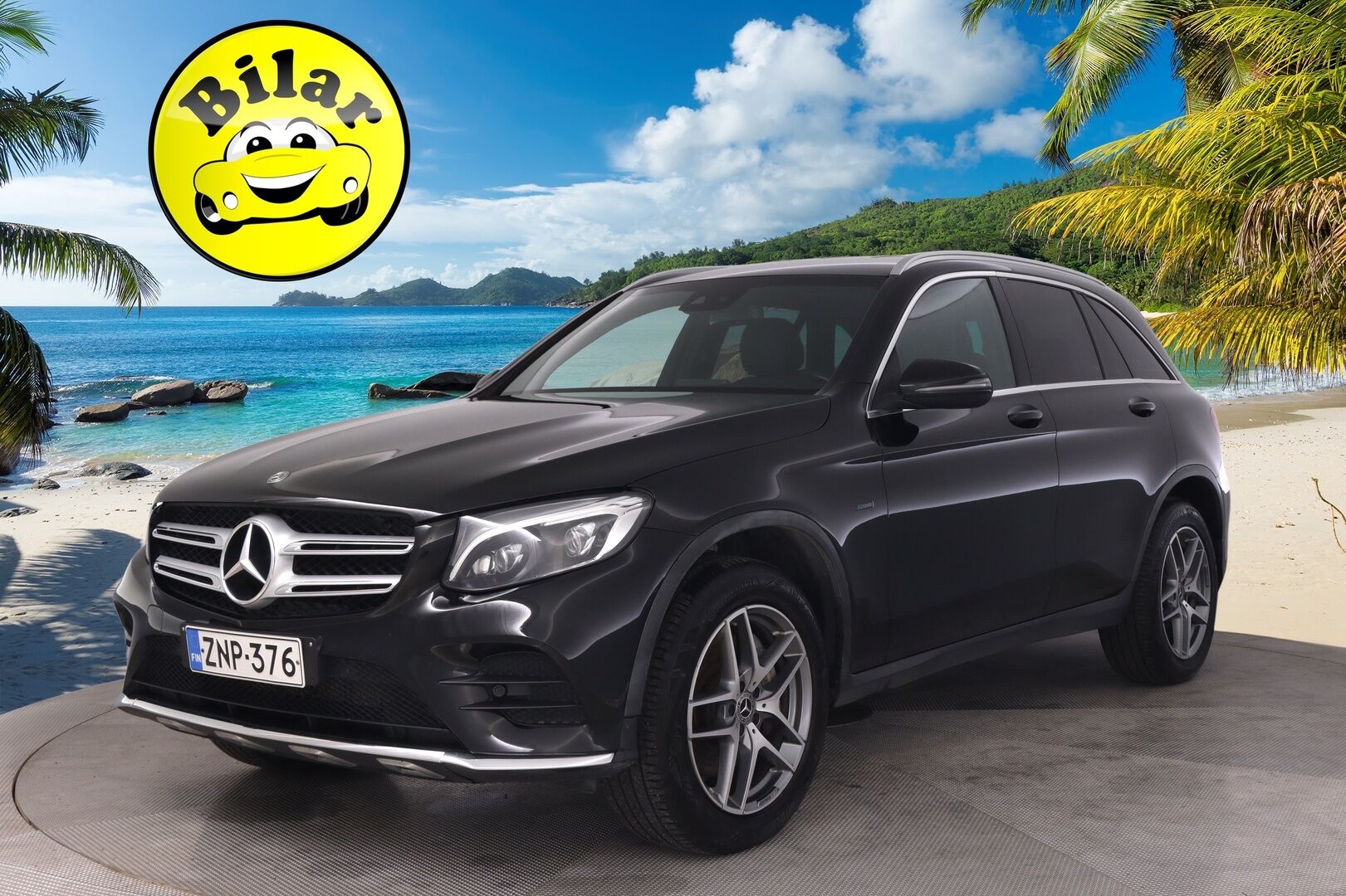 Mercedes-Benz GLC 2018 350 e 4Matic A Premium Business AMG - P-Kamera | IHC+ | Mustasisäkatto | LED | S-Luukku | Vetokoukku | 2x Renkaat&Vanteet | P-Tutkat | Vakionopeudensäädin 