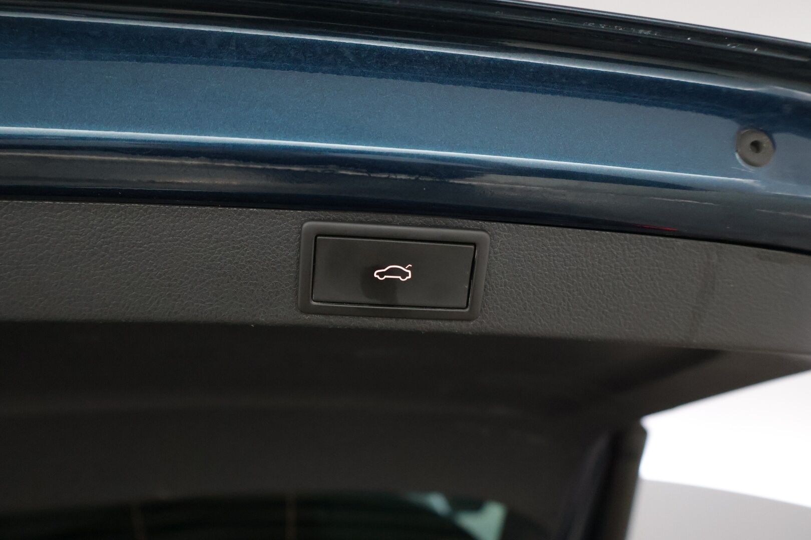 Skoda Octavia 2021 Combi 1,5 TSI G-TEC Style DSG Autom. * / Webasto / Koukku / Side-assist / Acc / Pkamera / - Edullista ajoa kaasulla! Juuri katsastettu & huollettu siisti yksilö!