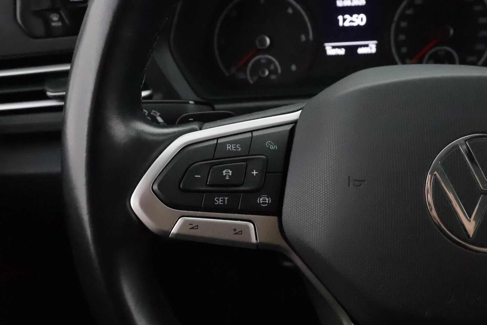 Volkswagen Caddy 2021 Life Business 2,0 TDI 90kW DSG 5-Paikkainen * Webasto / Adapt.Vakkari / Peruutustutkat / Navi / Apple&Android / LED - 1.Om Suomi-auto / Merkkihuollettu / Kahdet renkaat aluvanteilla / Huippuvarusteet! - Osta nyt, maksa vasta ensi vuonna