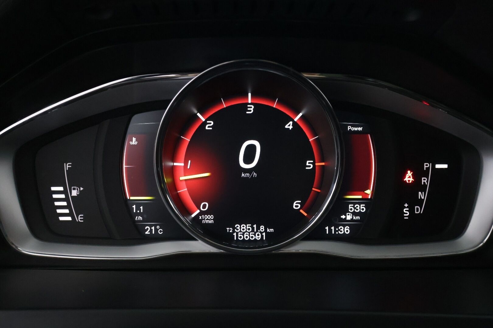 Volvo S60 Cross Country 2017 D4 AWD Business Summum aut - Nahkasisusta | Navi | Webasto | Tutkat | Metalliväri | Sähkösäätöinen istuin muistilla | Ratinlämmitin | Premium Audio | Jakopää tehty