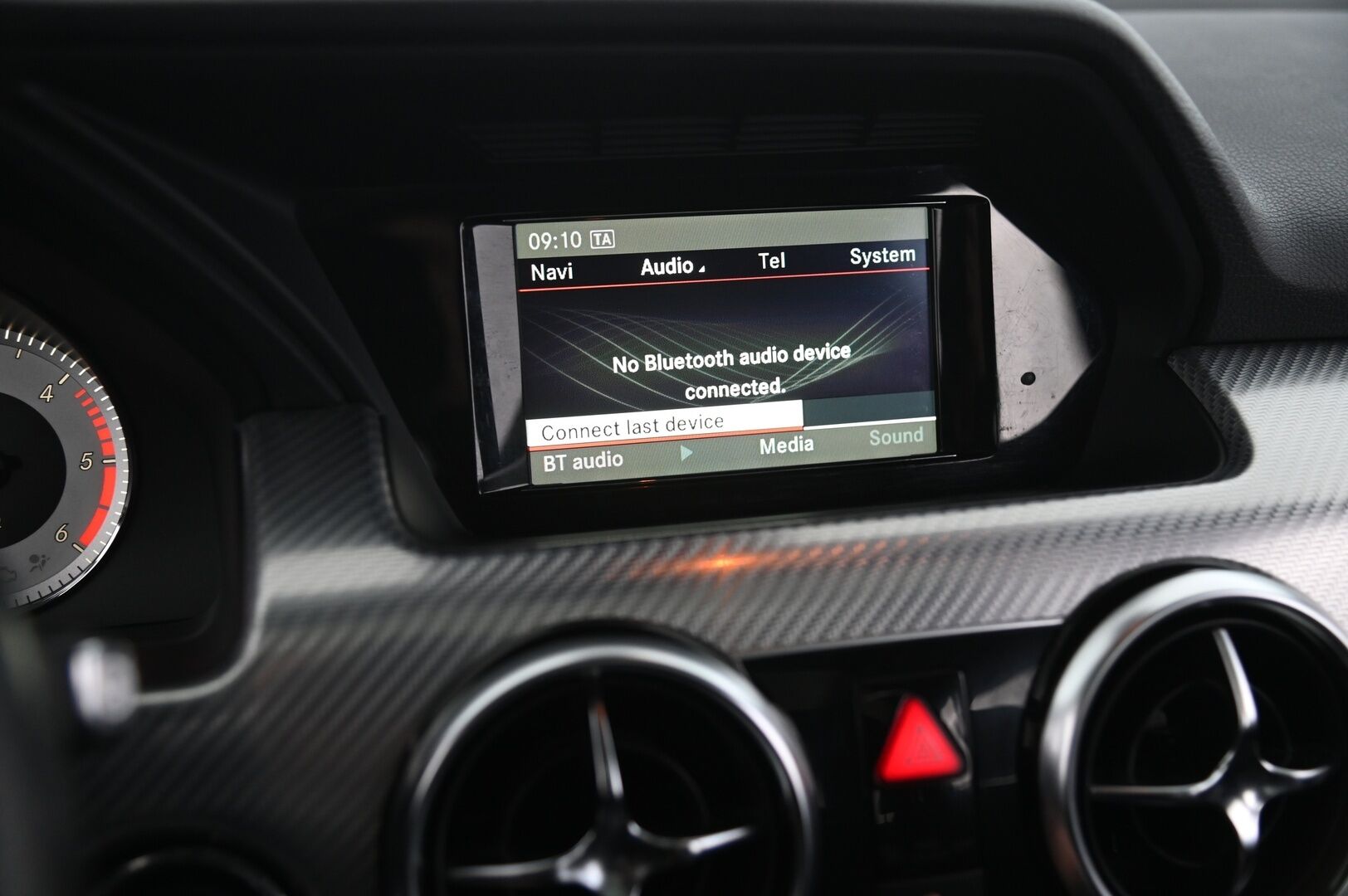 Mercedes-Benz GLK 2013 220 CDI BE 4Matic AMG-Styling - Navi | Panorama | Vetokoukku | ILS | IHC | Vakkari | 2x renkaat