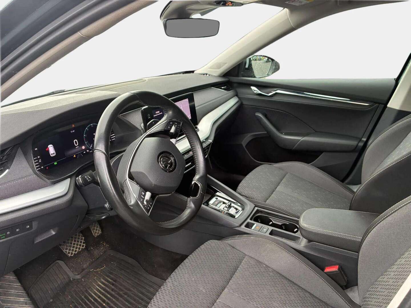 Skoda Octavia 2021 1.5 TSI Style Combi eTec DSG - Webasto | ACC | Vetokoukku | Peruutuskamera | Matrix-led | Keyless | Kahdet renkaat vanteineen | Merkkihuoltohistoria | Viimeisin huolto 86tkm