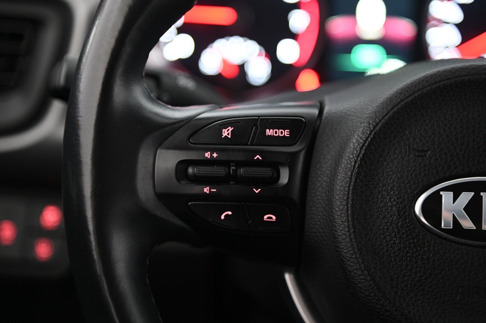 Kia Rio 2021 1,0 T-GDI 100hv LX DCT *Vakkari / Ratinlämmitin / 2xrenkaat / BT*