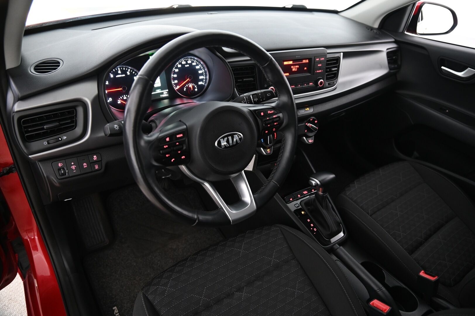 Kia Rio 2021 1,0 T-GDI 100hv LX DCT *Vakkari / Ratinlämmitin / 2xrenkaat / BT*
