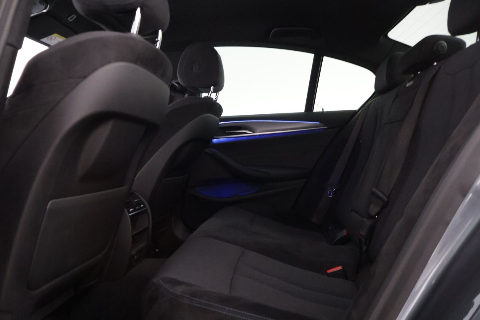 BMW 530 2019 G30 Sedan 530e A Charged Edition M Sport * Adapt. Cruise / Proffa Navi / Ambient / LED * - Todella siisti 2x vanteet & renkaat / Hyvin huollettu / Akku kuntotarkastettu - HULLUT AVAJAISHULINAT KORKOTARJOUS 3,29 %