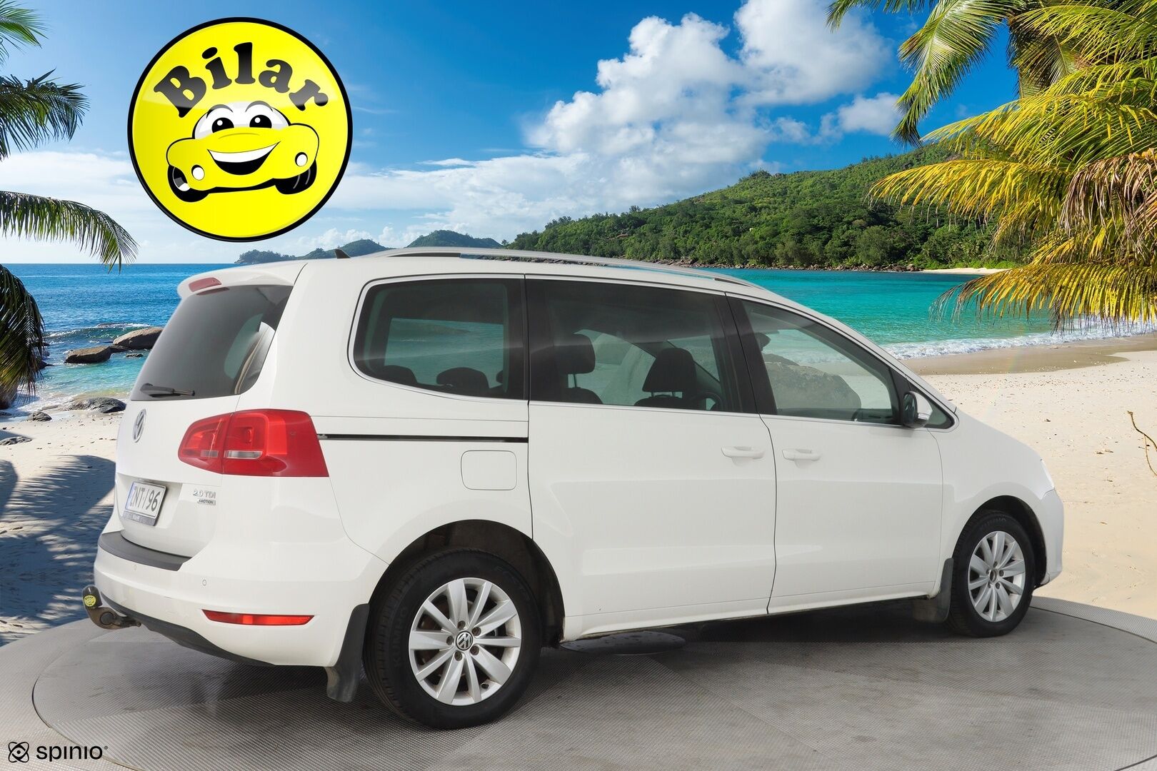 Volkswagen Sharan 2012 Highline 2,0 TDI 103 kW BlueMotion Technology 4MOTION - Alletaittuva vetokoukku | Navigointi | Vakkari | Liukuovet | Panorama | P-Tutkat | Kahdet renkaat vanteilla | Viimeisin huolto 171tkm