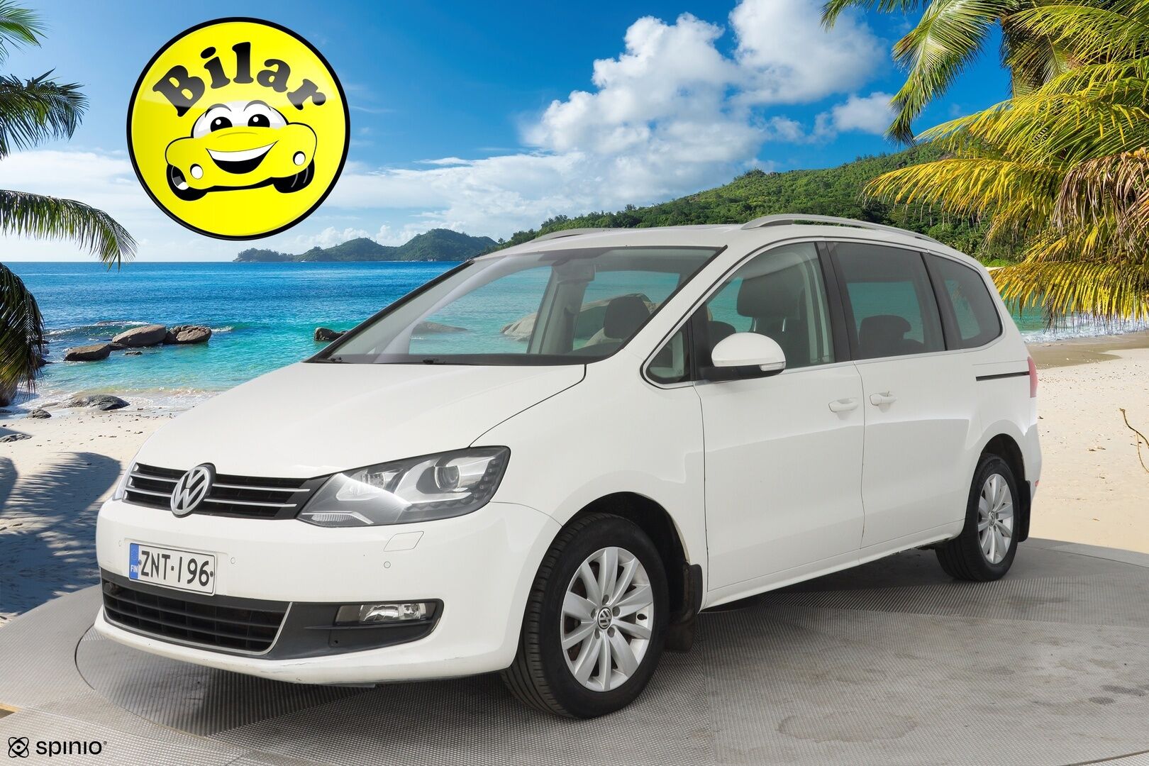 Volkswagen Sharan 2012 Highline 2,0 TDI 103 kW BlueMotion Technology 4MOTION - Alletaittuva vetokoukku | Navigointi | Vakkari | Liukuovet | Panorama | P-Tutkat | Kahdet renkaat vanteilla | Viimeisin huolto 171tkm