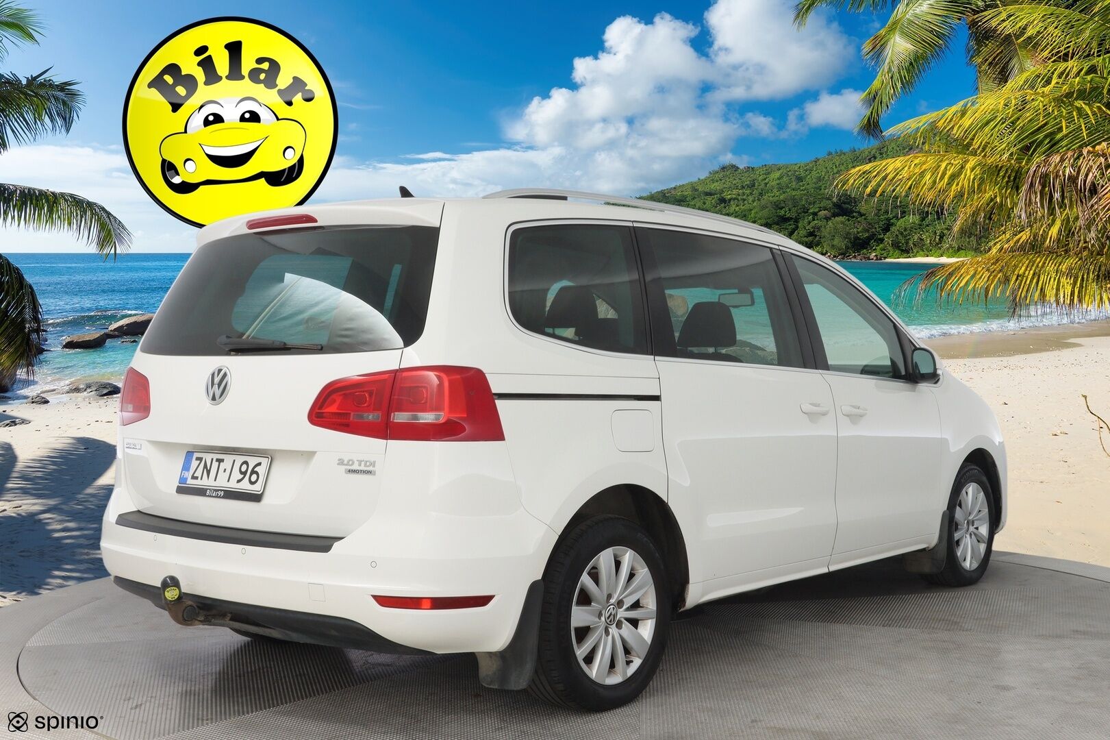 Volkswagen Sharan 2012 Highline 2,0 TDI 103 kW BlueMotion Technology 4MOTION - Alletaittuva vetokoukku | Navigointi | Vakkari | Liukuovet | Panorama | P-Tutkat | Kahdet renkaat vanteilla | Viimeisin huolto 171tkm