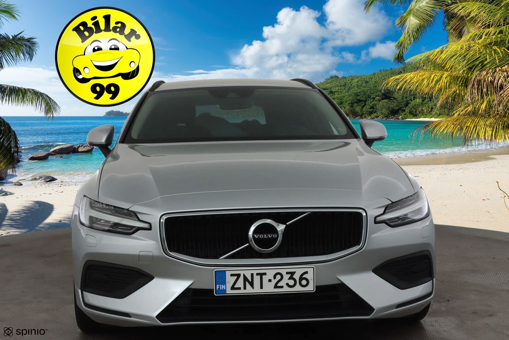 Volvo V60 2019 D4 Momentum aut - * Webasto | Koukku | ACC | Full-LED | P.Kamera | Digimittaristo | Navi | Kaistavahti *